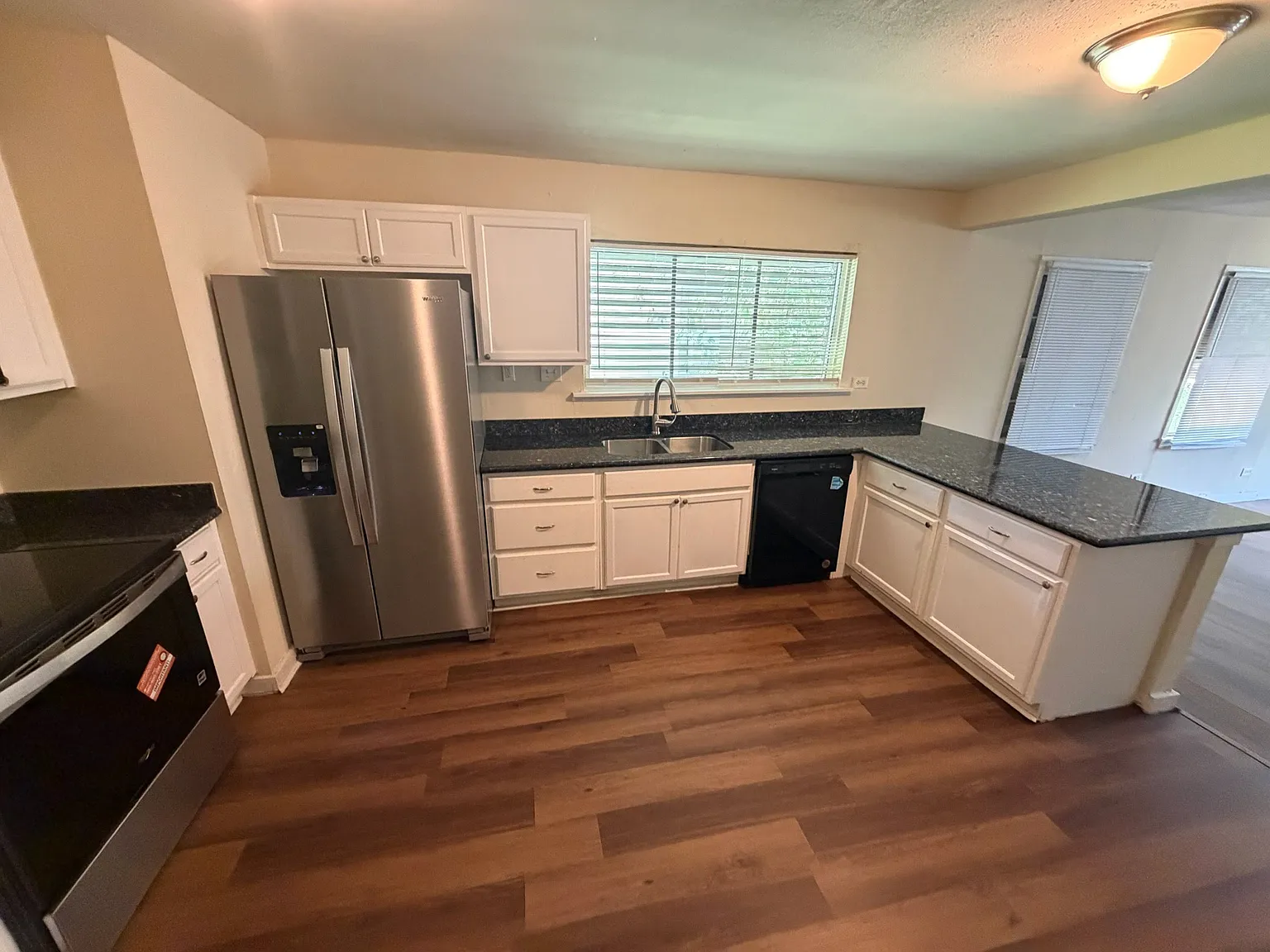 4 bed, 1505 sqft, $1,675 — Photo 2