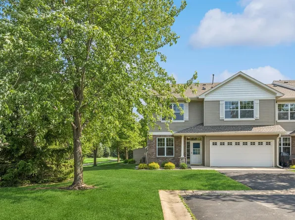 1582 Independence Dr, Northfield, MN 55057