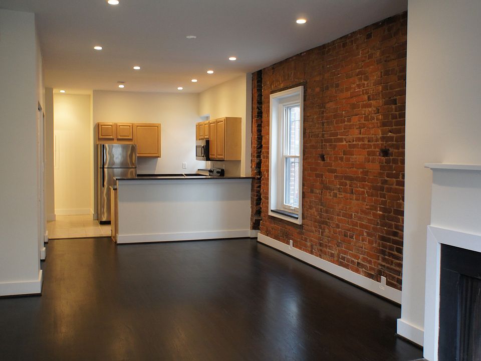 living-dinning/wood fireplace