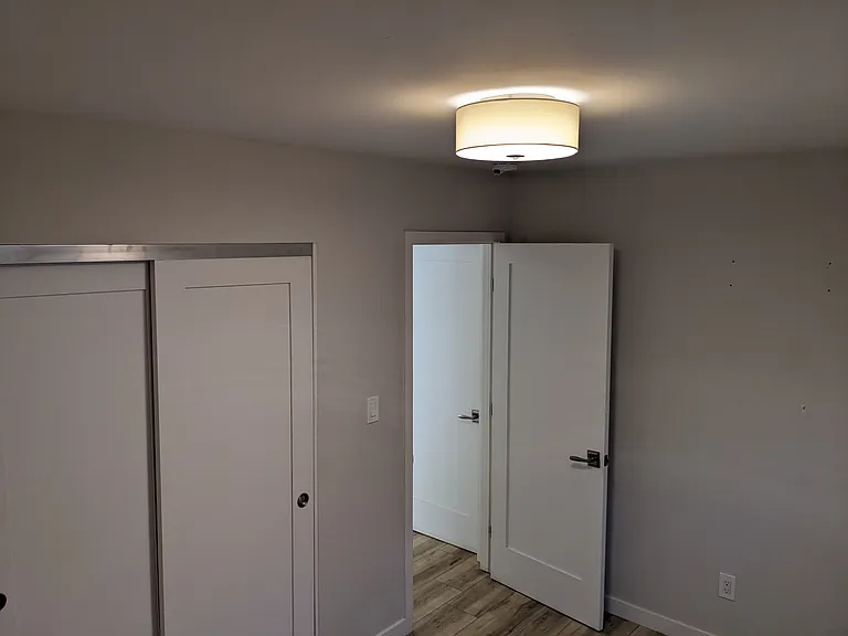 7193 Romford Ct — Photo 62