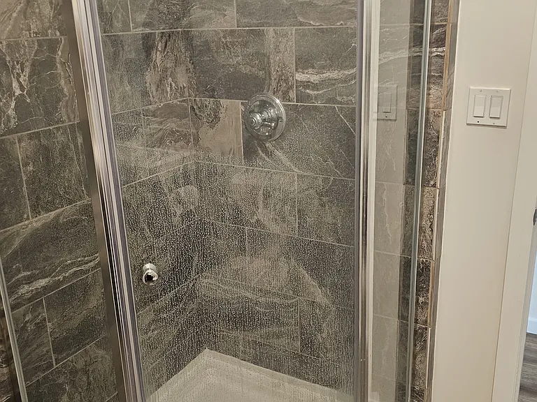 shower-in full bath