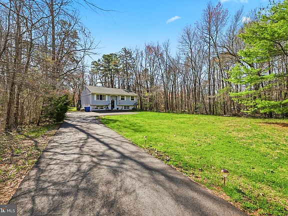 3rd image of 16 Skeet Rd