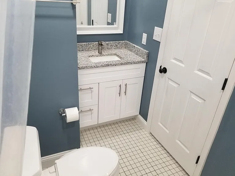 1112 Forest Hills Ave #B — Photo 22