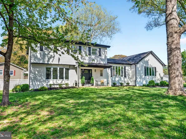 300 White Plains Ct, Severna Park, MD 21146