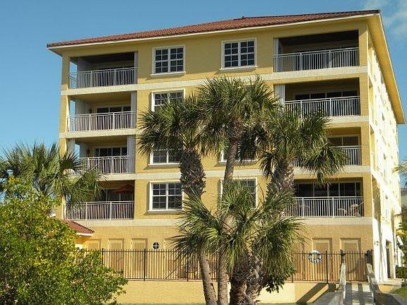 3rd image of 211 24th St APT 402