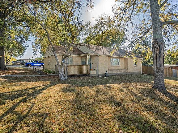 5th image of this home