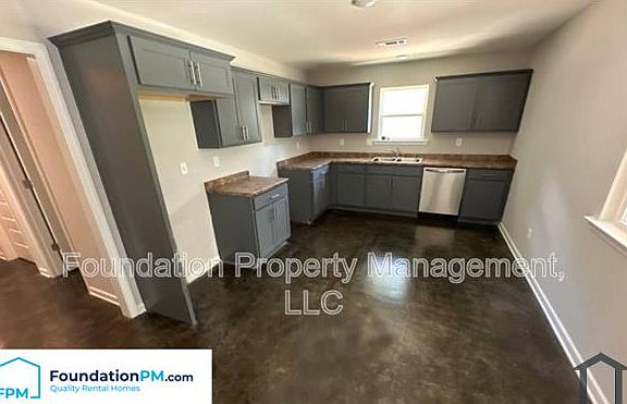 4th image of 3554 Wilshire Rd