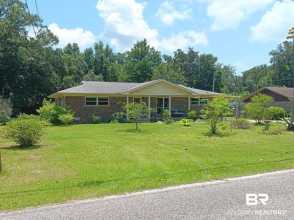3rd image of 7410 Helton Dr