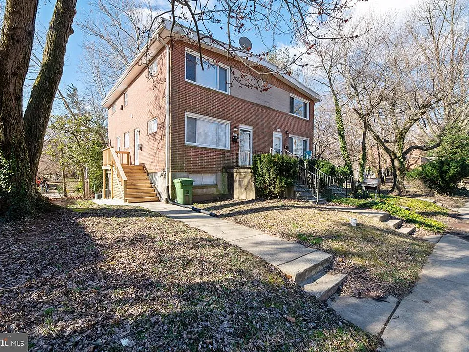 1007 Cedarcroft Rd #1
