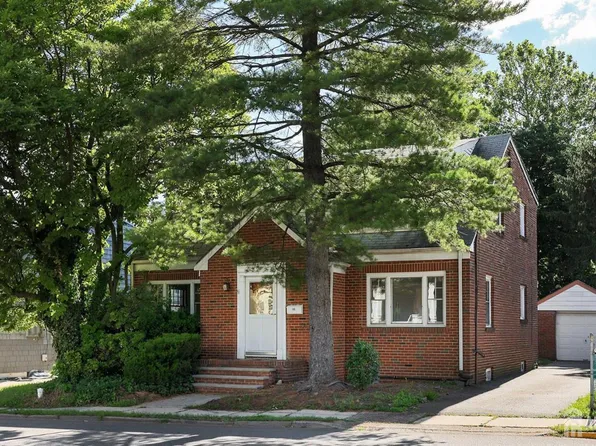 89 Ford Ave, Fords, NJ 08863