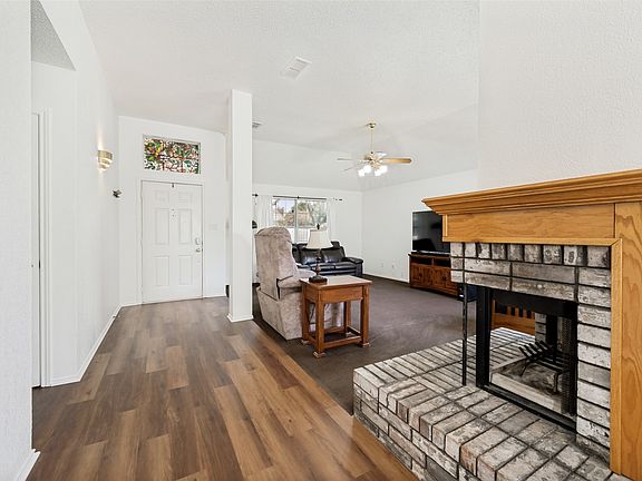 4th image of 4149 Fryer St