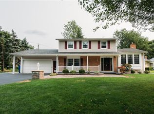 84 Marble Dr, Rochester, NY 14615