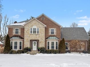 9919 Spring Ridge Dr, Louisville, KY 40223