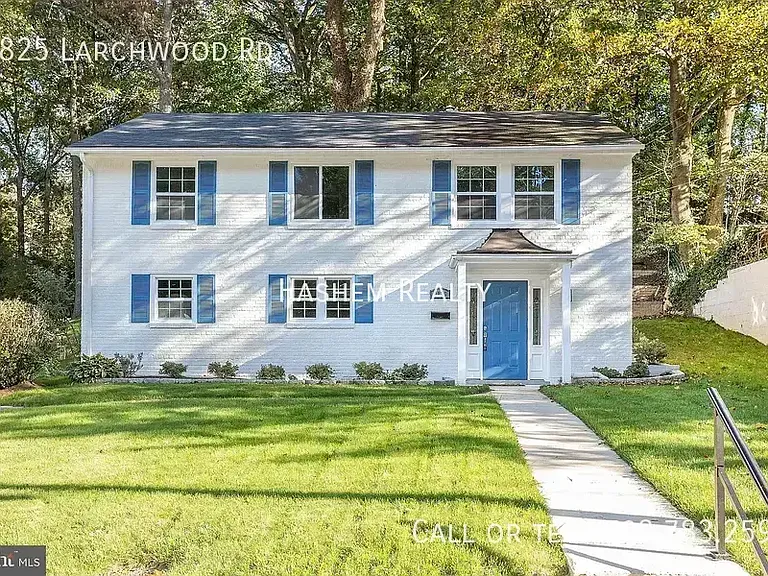 3825 Larchwood Rd — Photo 1