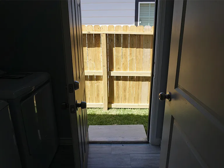 11753 White Cedar — Photo 19