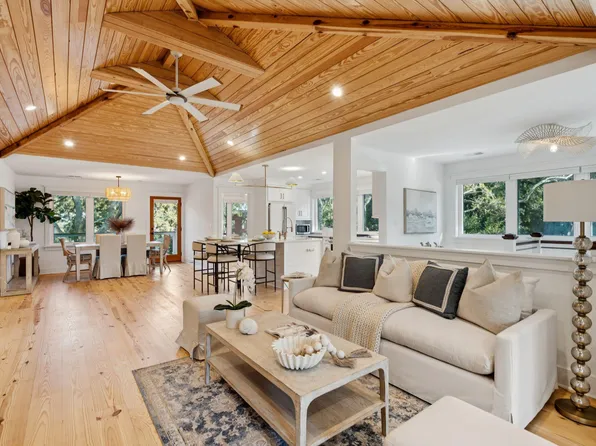 816 Palm Blvd, Isle Of Palms, SC 29451