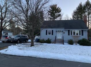 1 Tami Ln, Burlington, MA 01803
