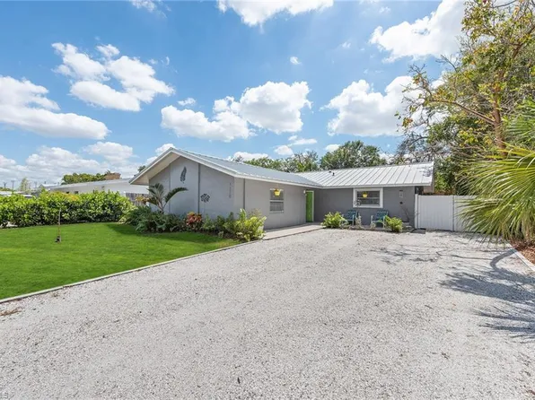 1170 22nd AVE N, NAPLES, FL 34103