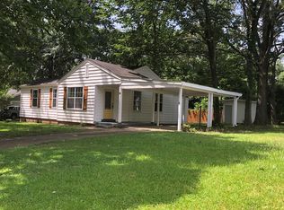 34 Oakwood Ln, Natchez, MS 39120