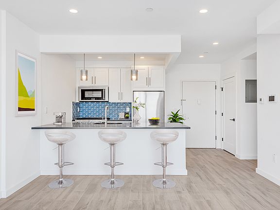 2nd image of 14-11 31st Ave #5