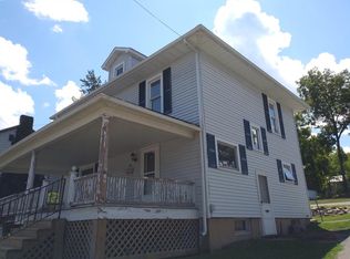 92 East Ave, Wellsboro, PA 16901