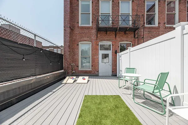33 State St. — Photo 15