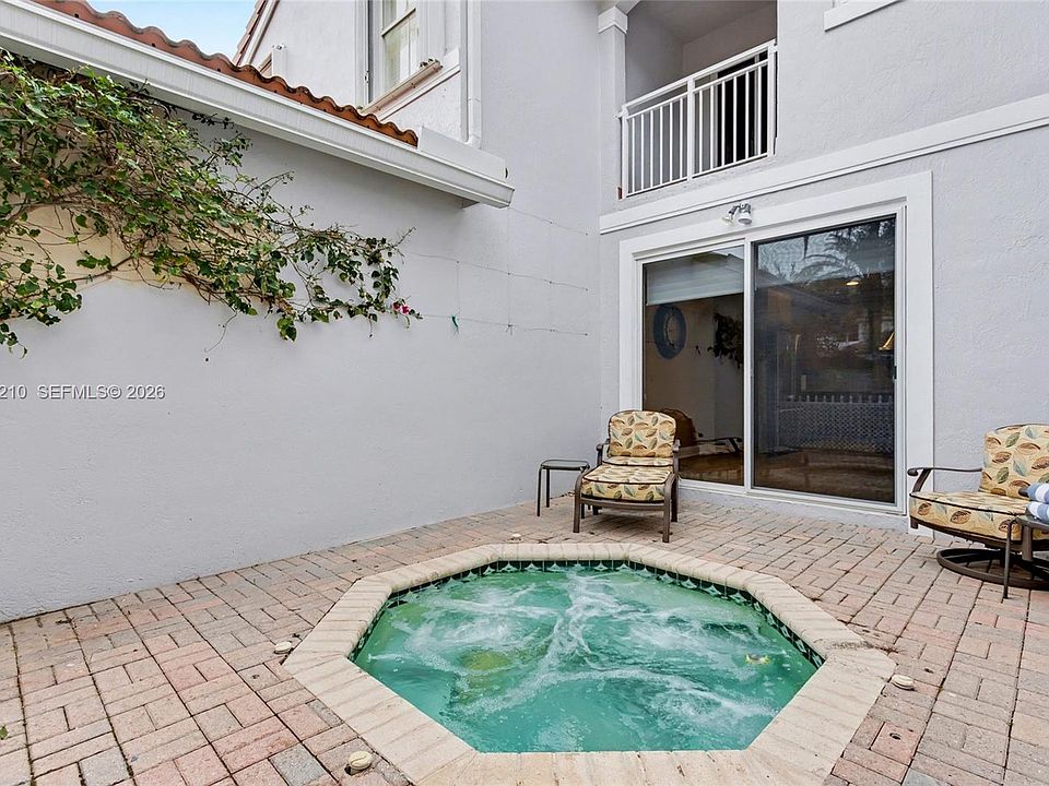 1st image of 1140 Canella Ln