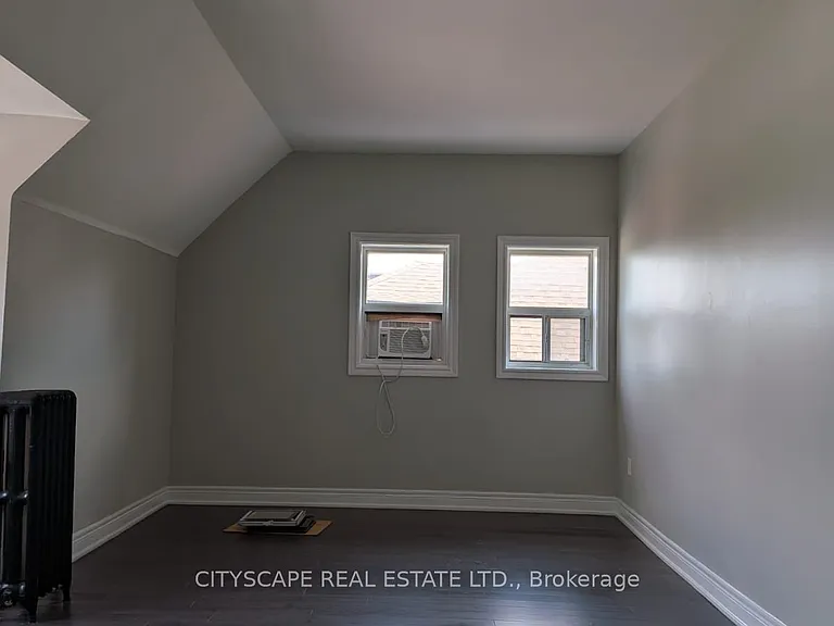 752 Main St E #6A — Photo 3
