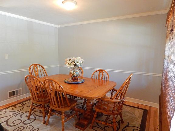 3rd image of 3825 Eddystone Dr