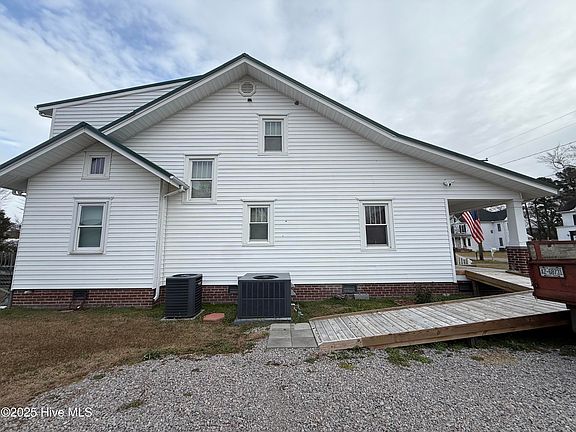 5th image of 204 Spencers Avenue