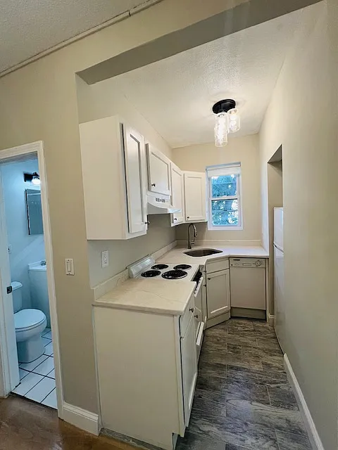 111 Norway St #202