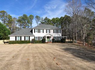 113 Powers Ct, Lagrange, GA 30240