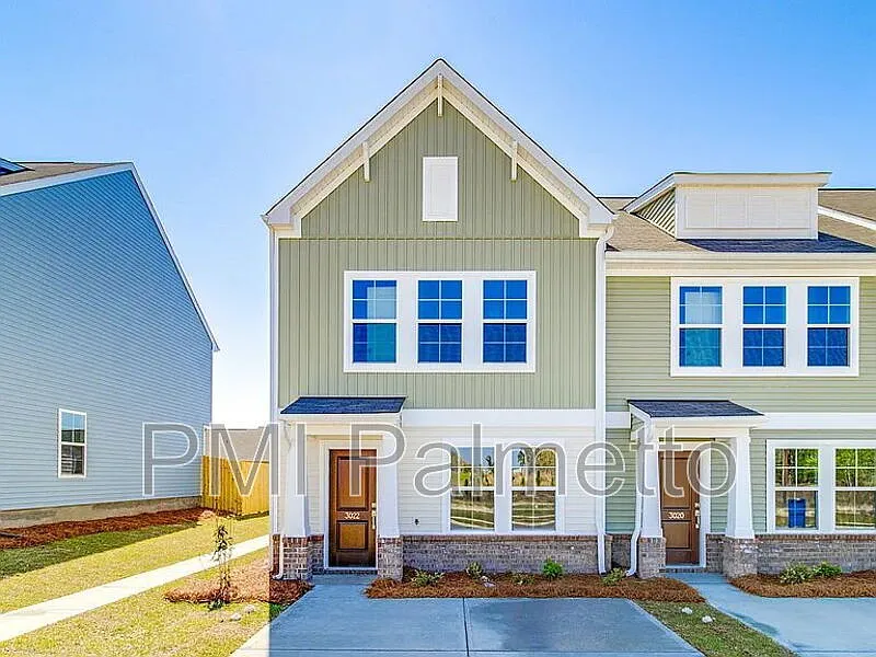 3 bed, 2.5 bath, 1288 sqft, $2,000 — Photo 1