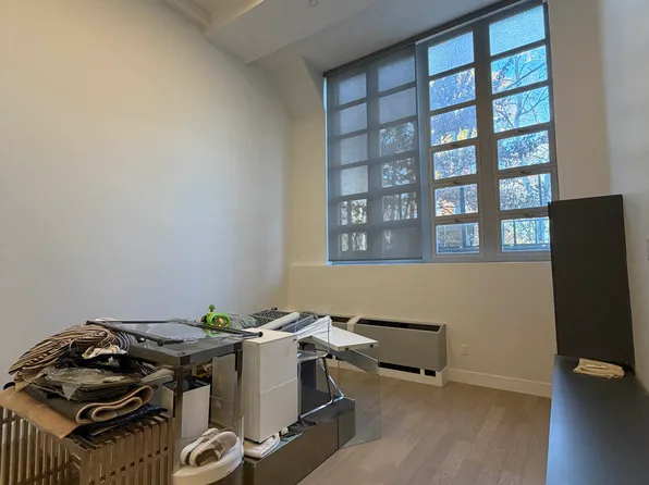 19-19 24th Avenue image 3 of 14