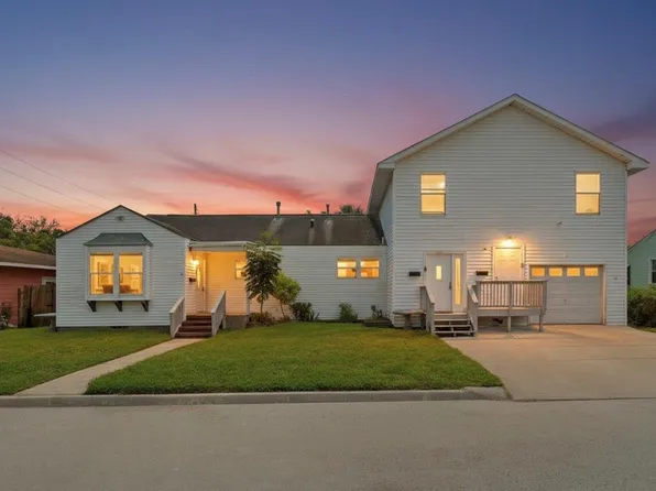5311 Perry Ave, Galveston, TX 77551