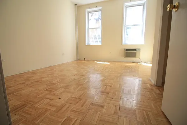 Rented by Mason Group LLC | media 7