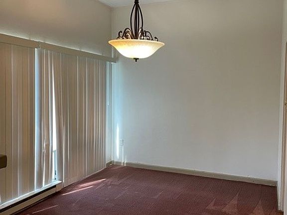 4th image of 2048 Whitehall St