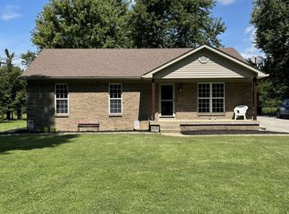2115 Hornback Ln, Fairdale, KY 40118