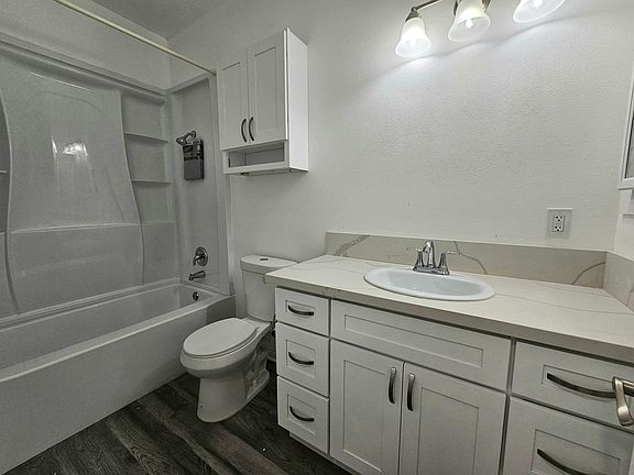 4th image of 720 Williamson Ave #722-1/2