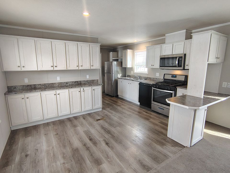 1st image of 5222 Rhine Dr #56