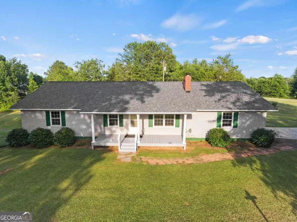 946 Cedar Ridge Rd, Commerce, GA 30530