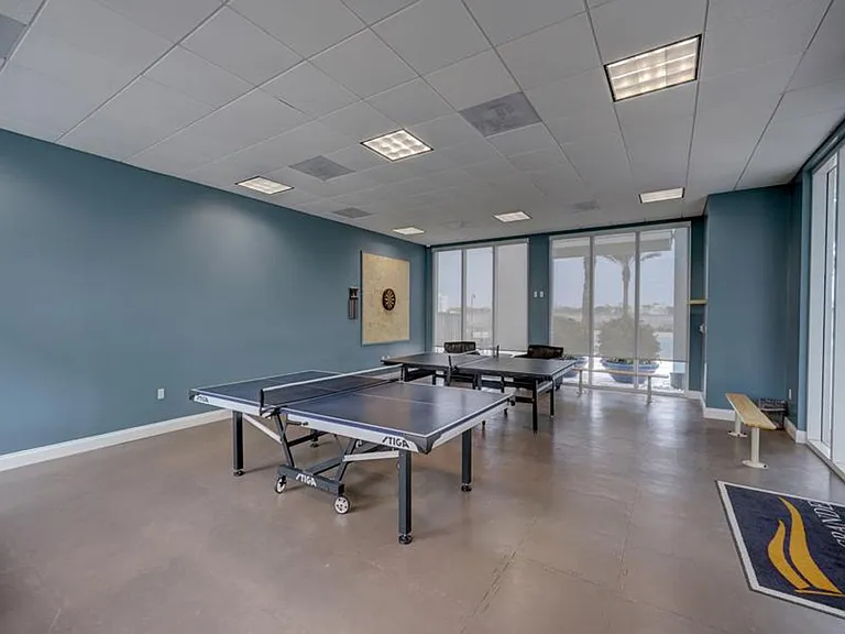 241 Riverside Dr #2610 — Photo 31