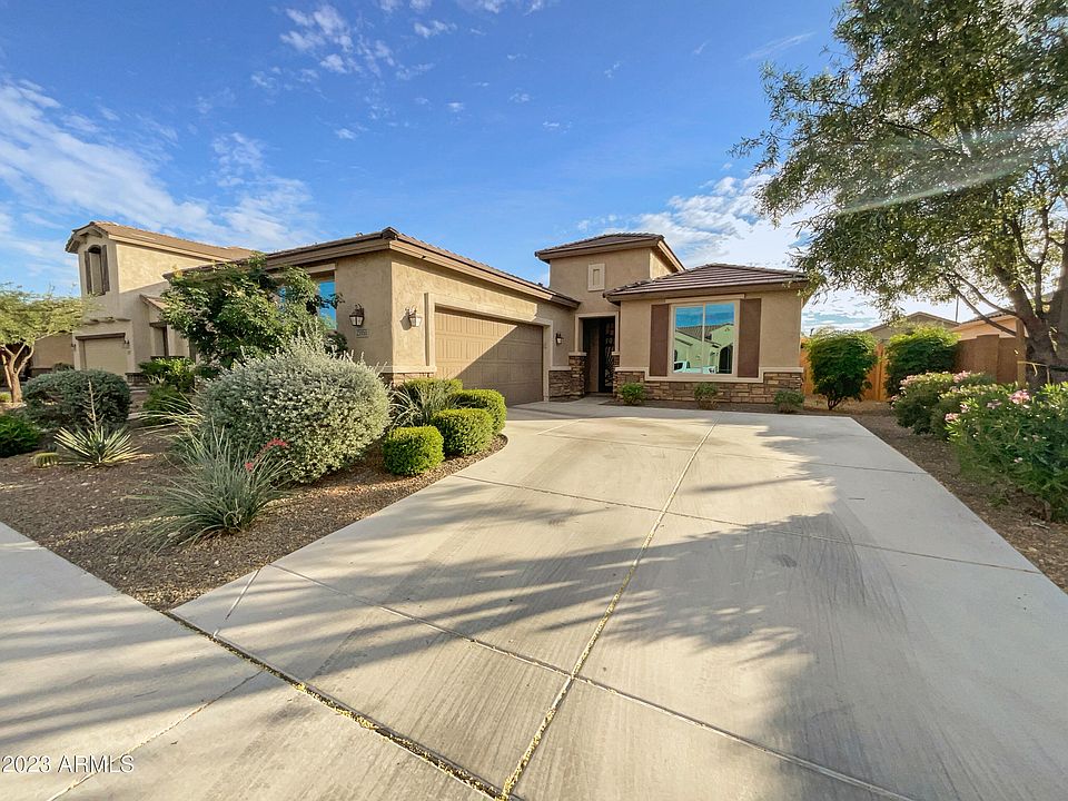 1st image of 25955 W TONTO Lane