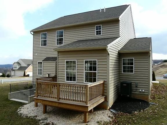 3rd image of 950 Chardrie Dr
