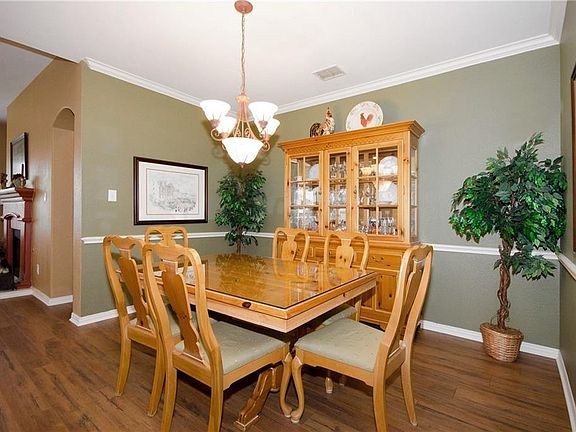 3rd image of 2321 Dawn Mist Dr