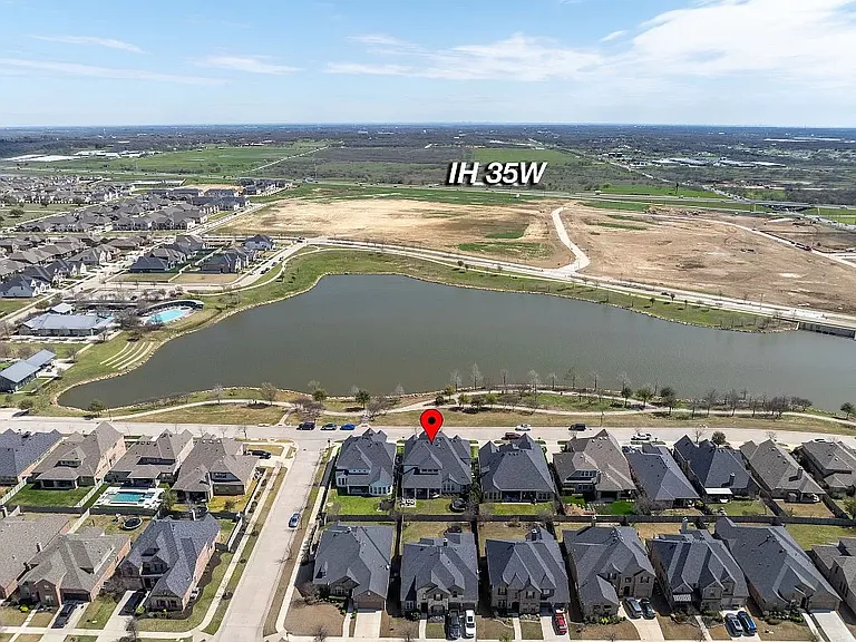 145 Waterside Dr — Photo 11