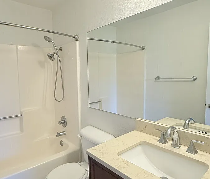 4335 Hamilton St #1 — Photo 16