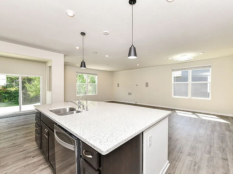 5465 Dunhaven Rd — Photo 20