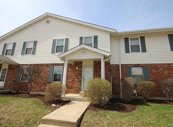 2nd image of 1277 Cliffridge Ln