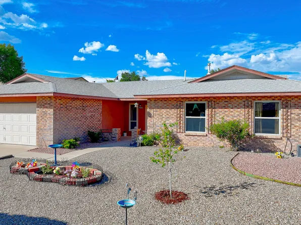 4405 Pumice Dr NE, Rio Rancho, NM 87124